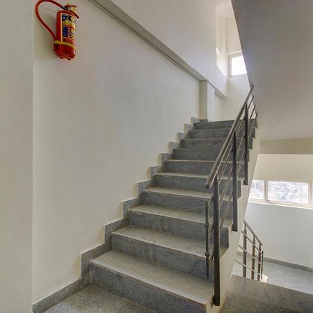 Hotel O Stay U Like Hotel'S Hyderabad Ngoại thất bức ảnh