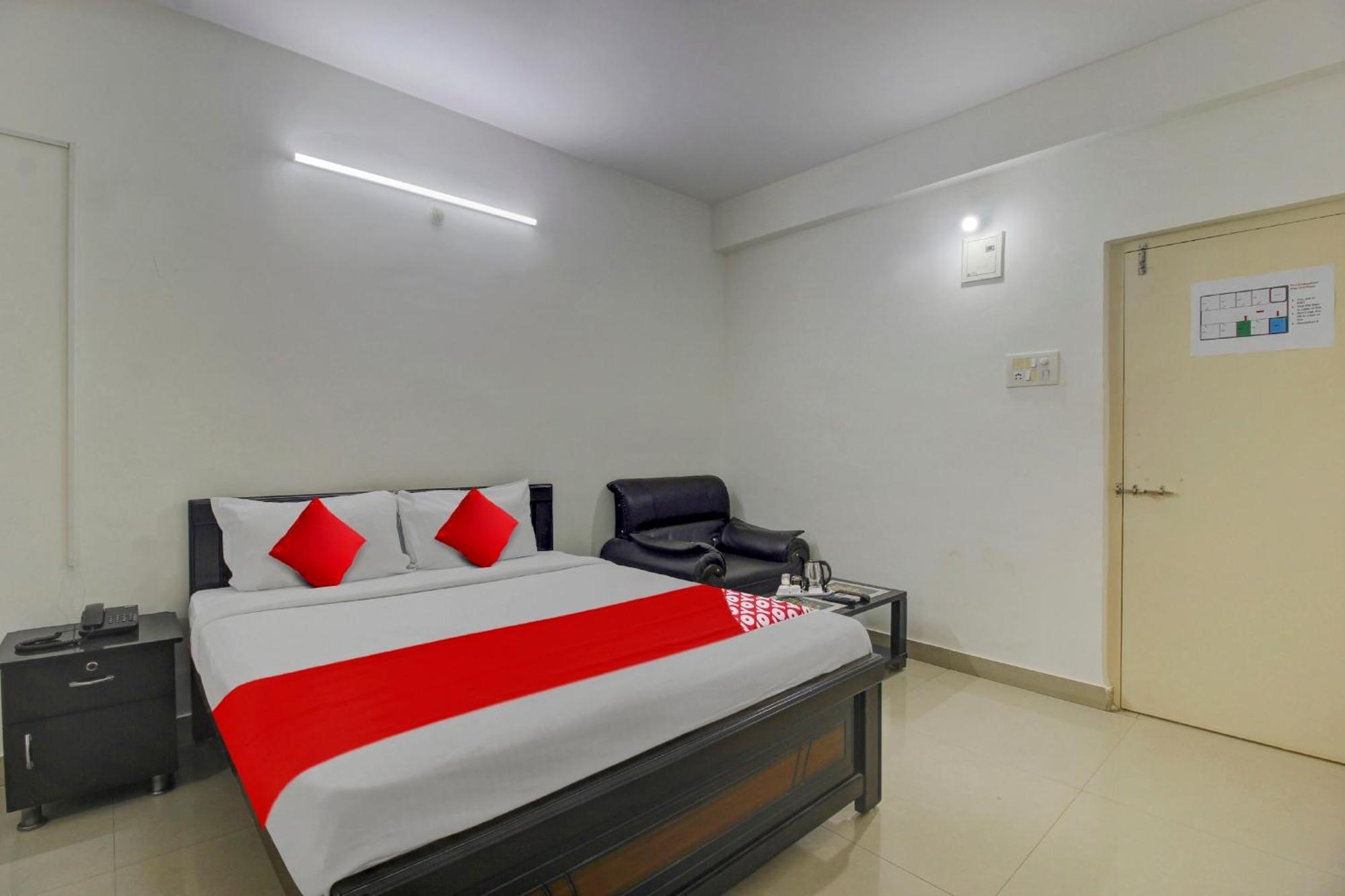 Hotel O Stay U Like Hotel'S Hyderabad Ngoại thất bức ảnh