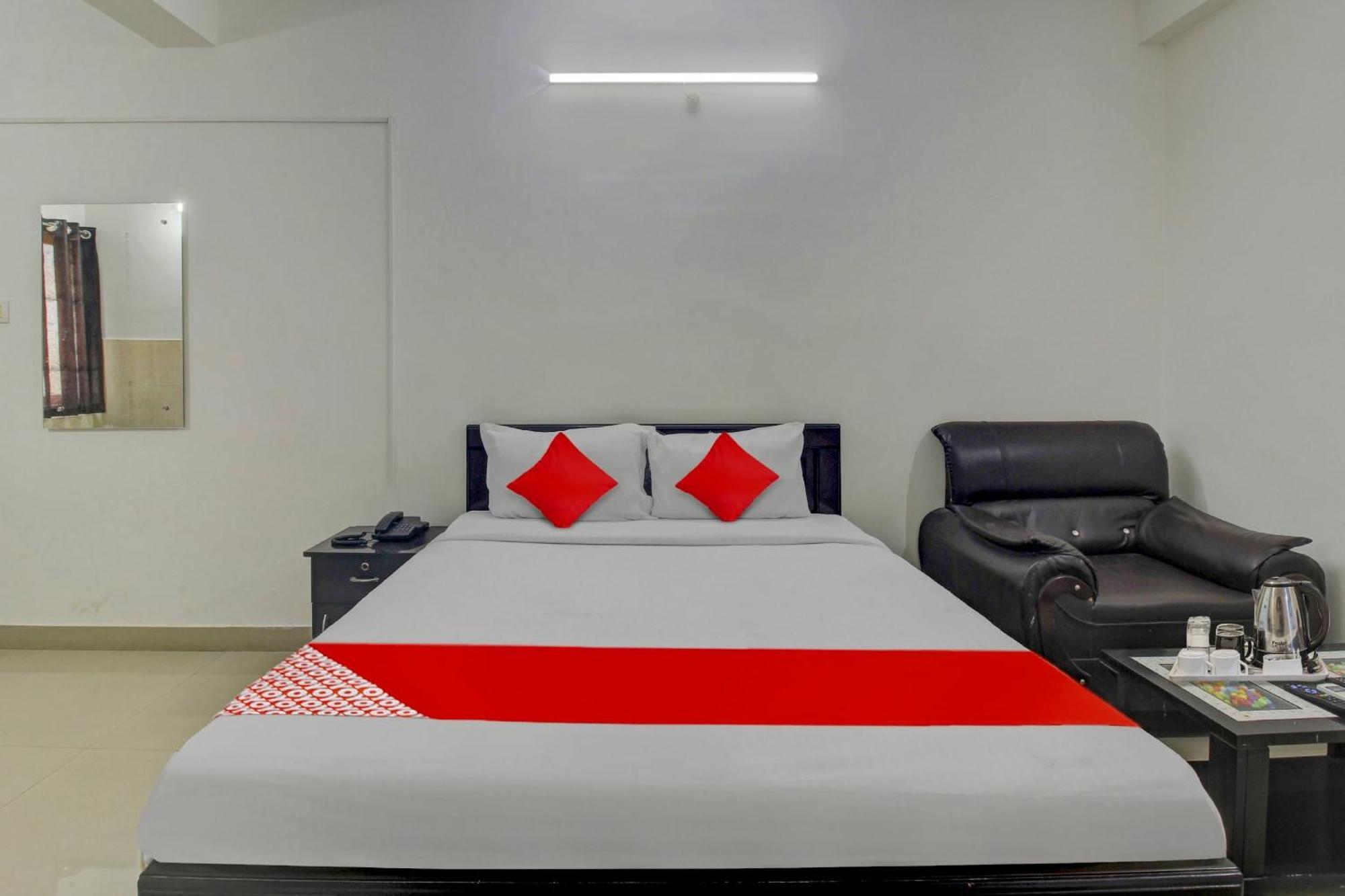 Hotel O Stay U Like Hotel'S Hyderabad Ngoại thất bức ảnh