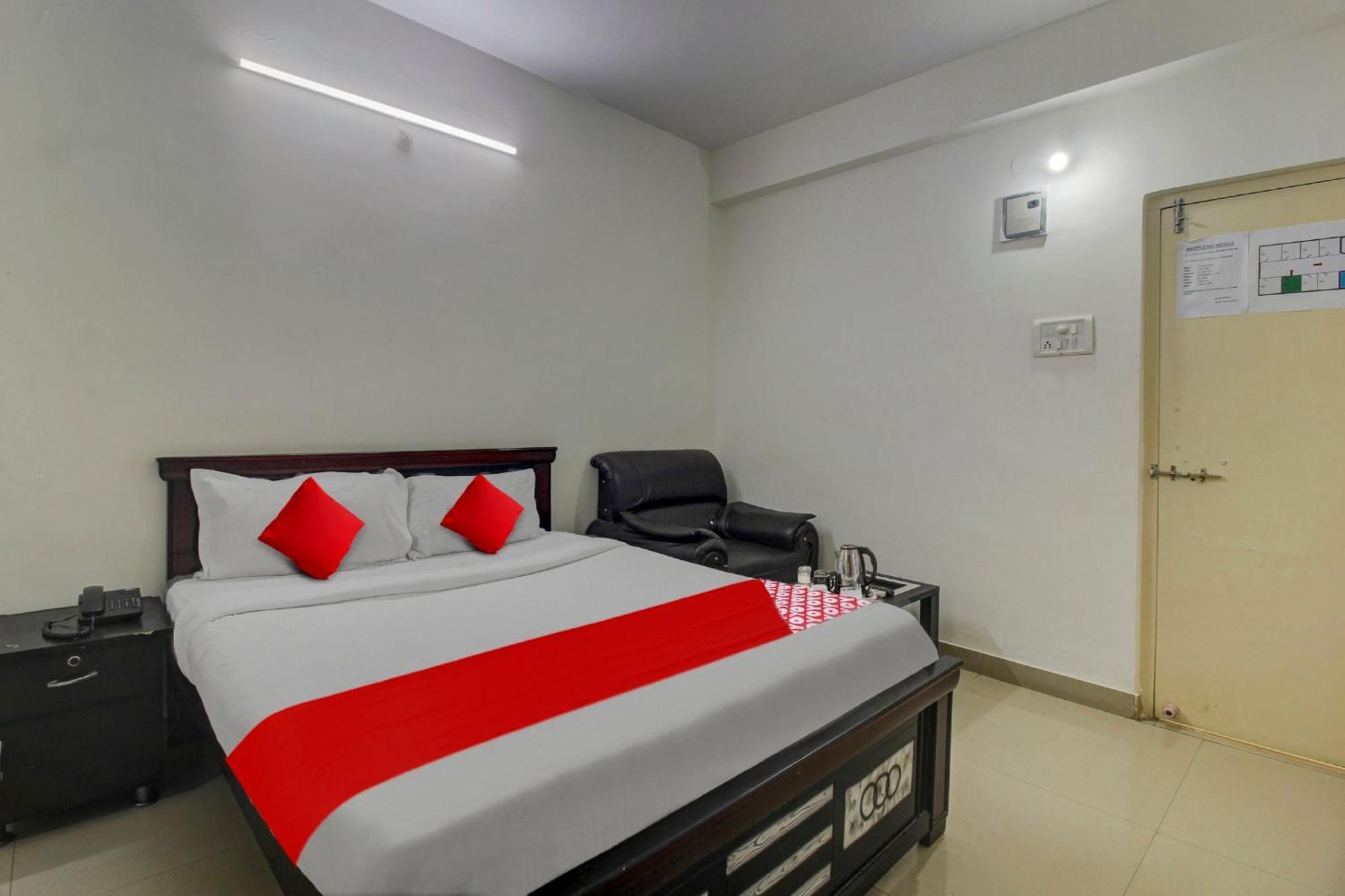 Hotel O Stay U Like Hotel'S Hyderabad Ngoại thất bức ảnh