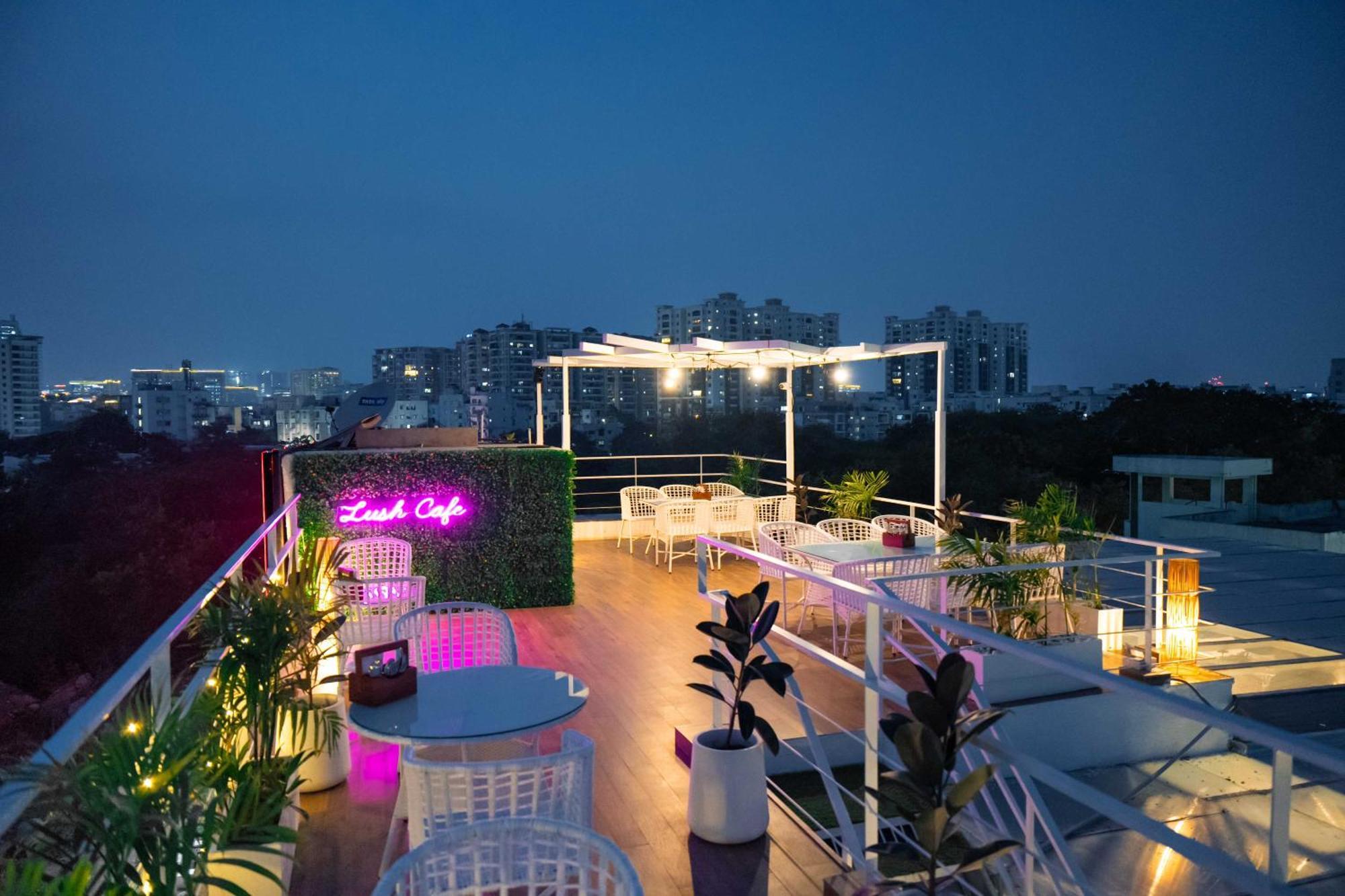 Hotel O Stay U Like Hotel'S Hyderabad Ngoại thất bức ảnh